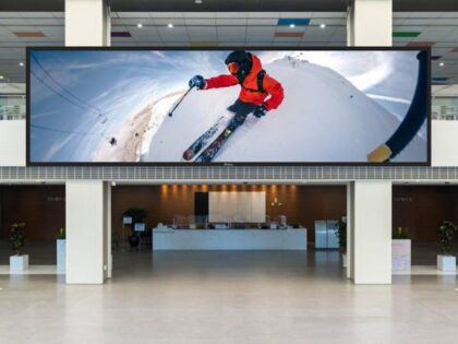 How Indoor LED Displays Enhance Corporate Lobbies and Office Branding